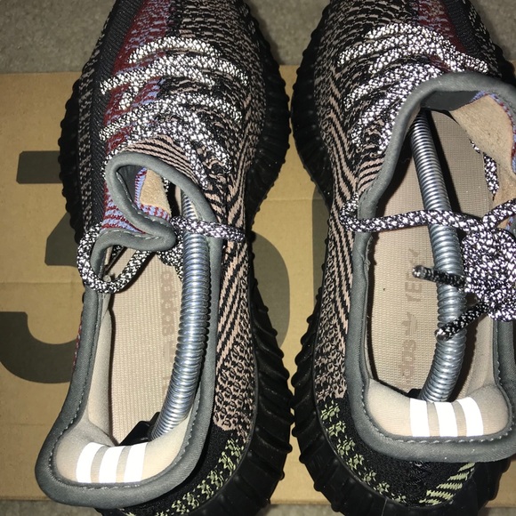yeezy v2 yecheil reflective 9.5 - Picture 4 of 6